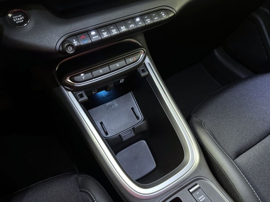 Jeep Avenger Electric Summit 54 kWh 156k *493*