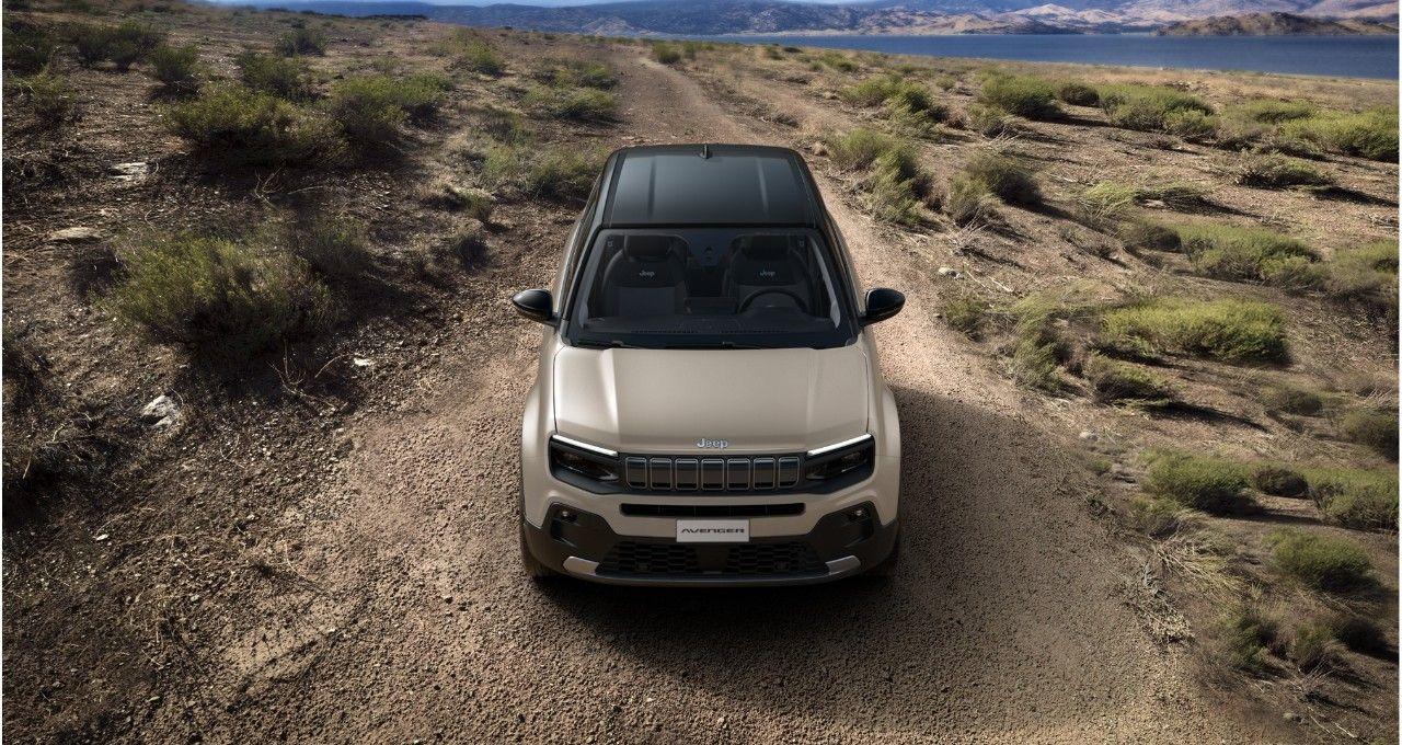 Jeep Avenger Electric Summit 54 kWh 156k *o233*