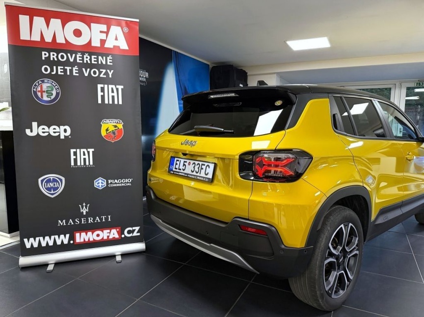 Jeep Avenger Electric Summit 54 kWh 156k