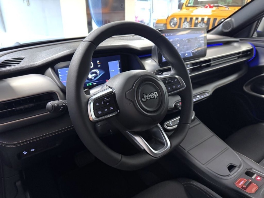 Jeep Avenger MY27 1.2 T e-hybrid AT 110k 85th Anniversary *803*