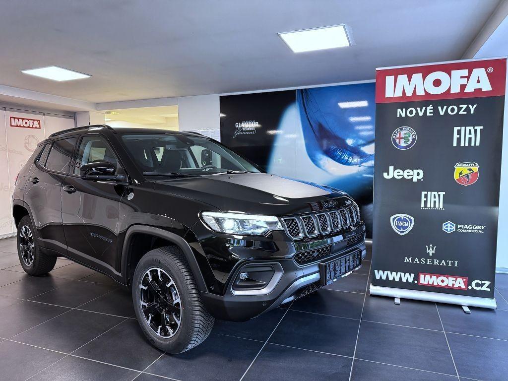 Jeep Compass 1.3 T 4xe eAWD AT PHEV 240k Trailhawk *659* e