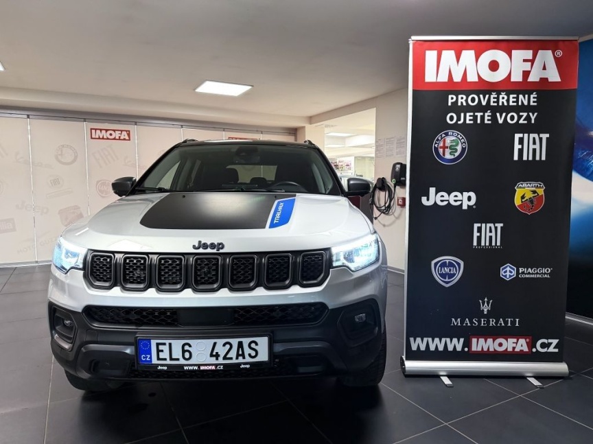 Jeep Compass 1.3 T 4xe eAWD AT PHEV 240k Trailhawk