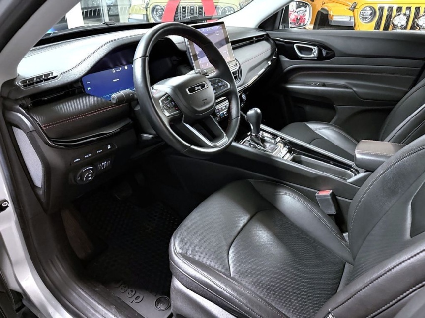 Jeep Compass 1.3 T 4xe eAWD AT PHEV 240k Trailhawk