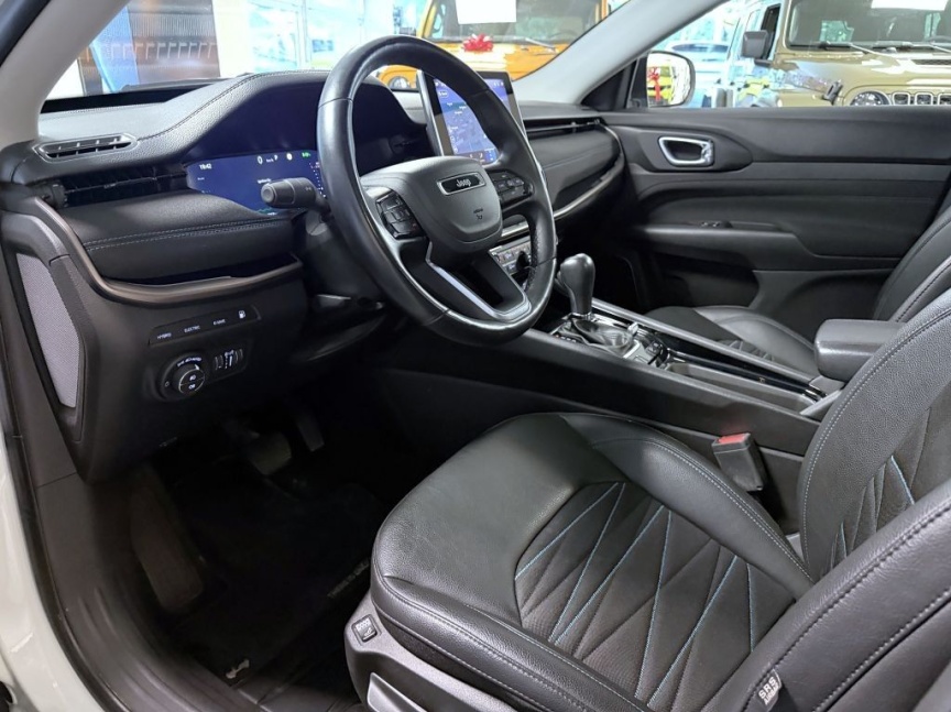 Jeep Compass 1,3 T PHEV Plug In 240k AT 4xE S LIMITED