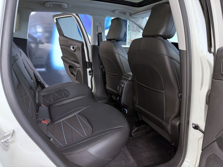 Jeep Compass 1,3 T PHEV Plug In 240k AT 4xE S LIMITED