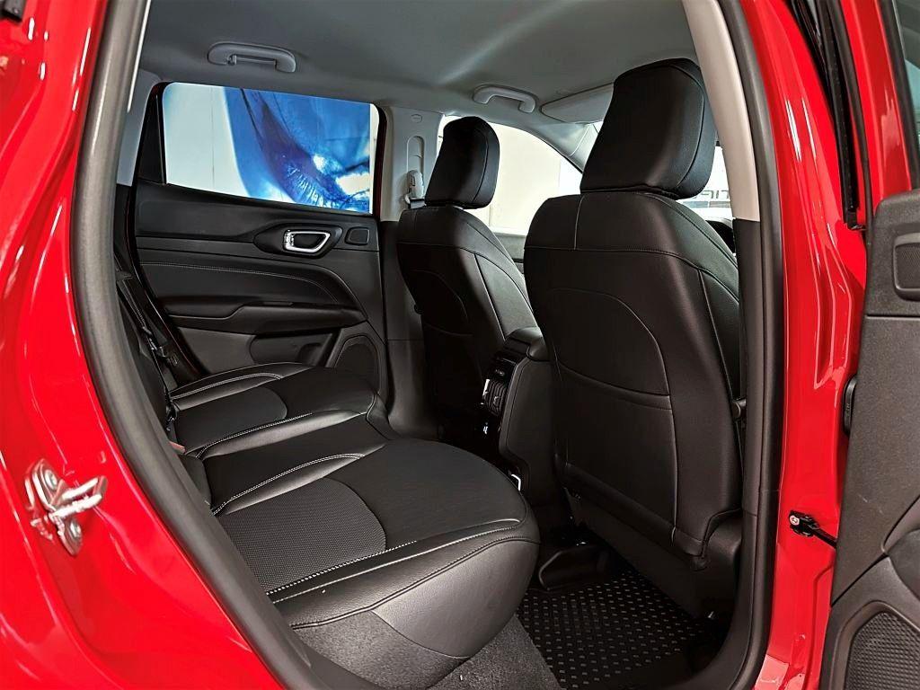 Jeep Compass 1,5 T e-hybrid 130k AT FWD S LIMITED *174* e