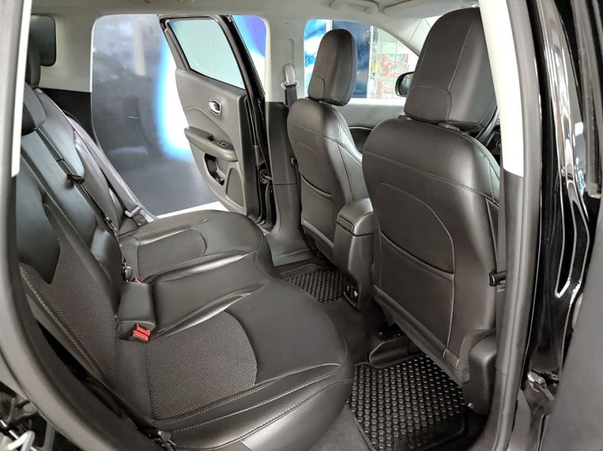 Jeep Compass 2.0 Mjet 140k MT 4x4 Limited