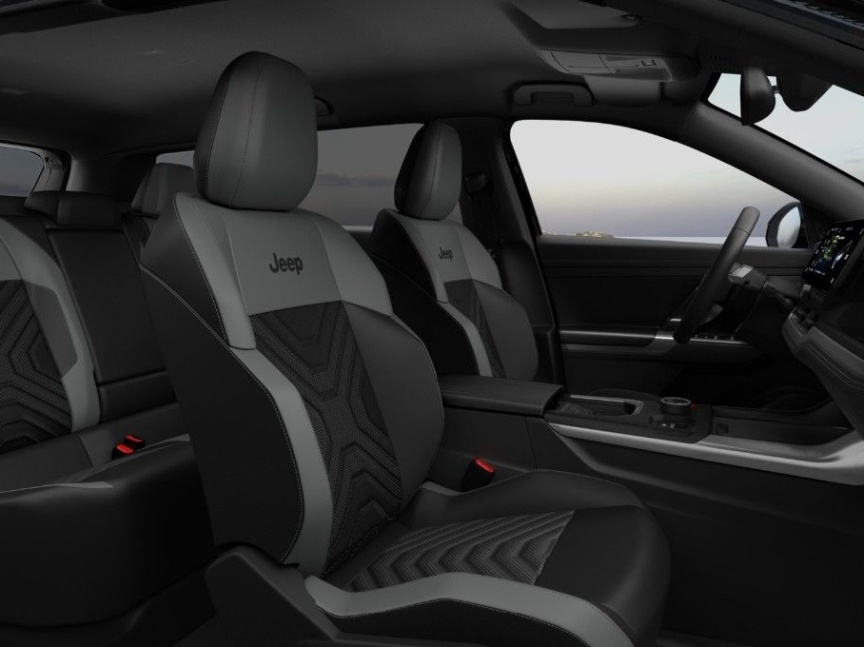 Jeep Compass e-Hybrid 145k eDCT6 First Edition *o437*