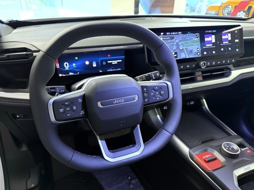 Jeep Compass NEW e-Hybrid 145k eDCT6 Altitude *784*