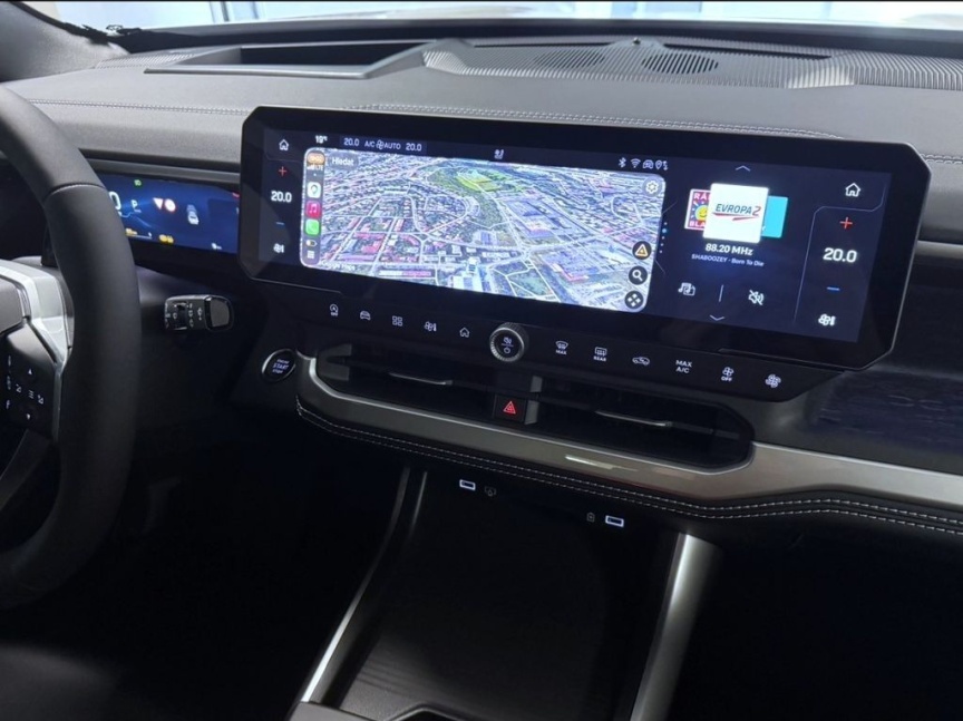 Jeep Compass NEW e-Hybrid 145k eDCT6 First Edition *541* e