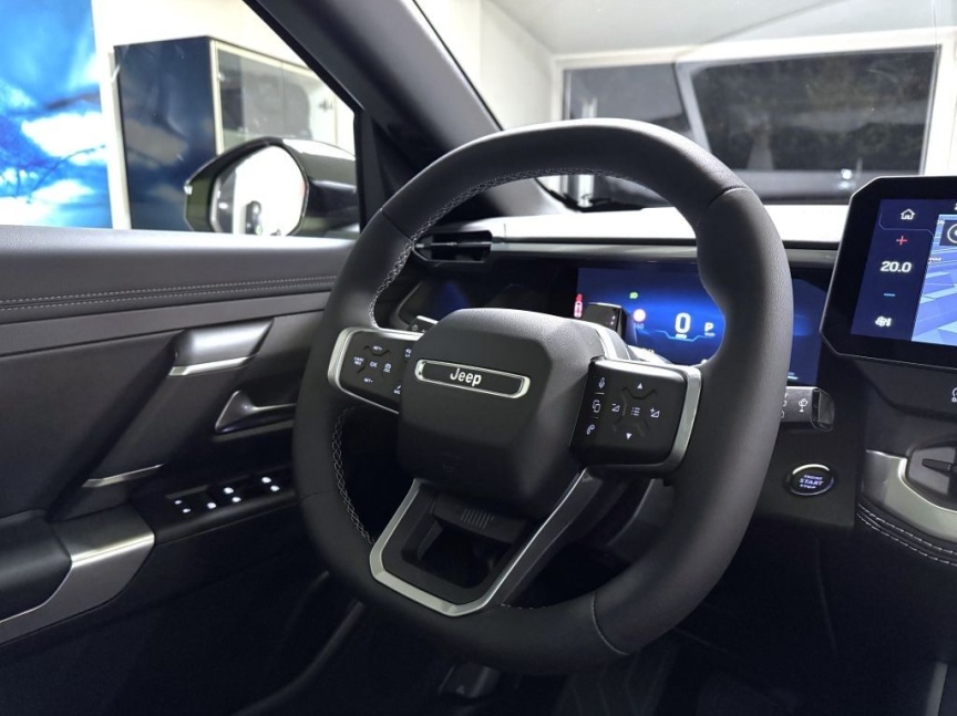 Jeep Compass NEW e-Hybrid 145k eDCT6 First Edition *550*