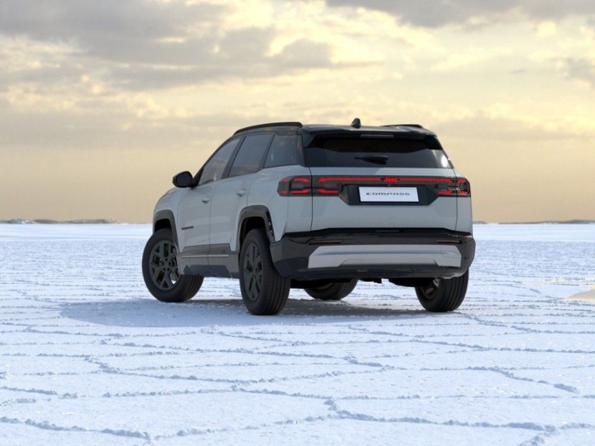 Jeep Compass NEW e-Hybrid 145k eDCT6 First Edition *o550*