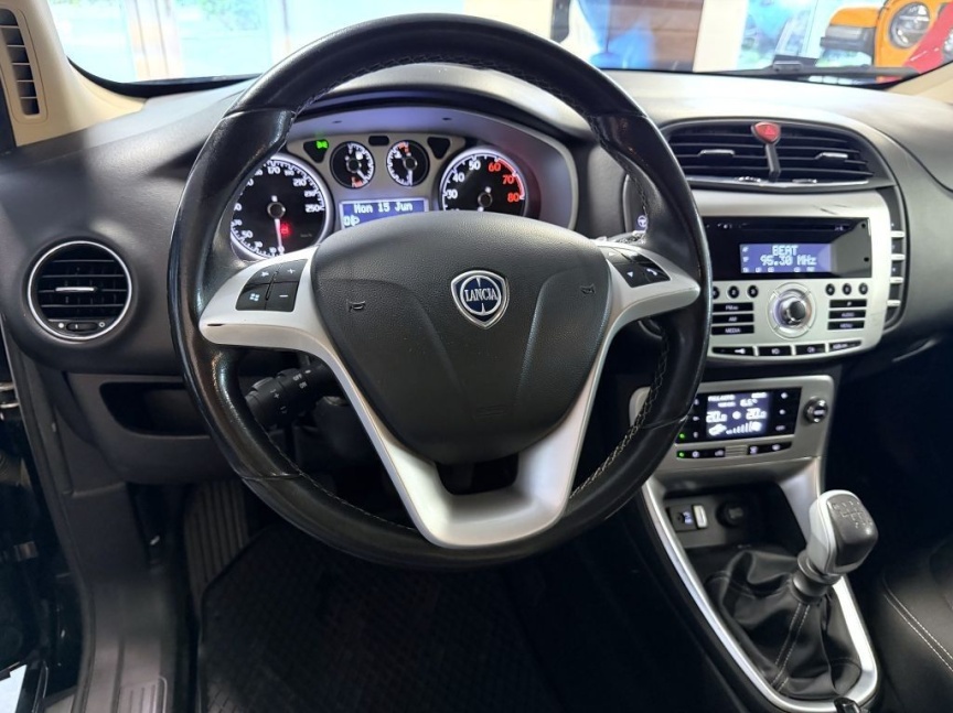 Lancia Delta 1.4 T 120k Gold