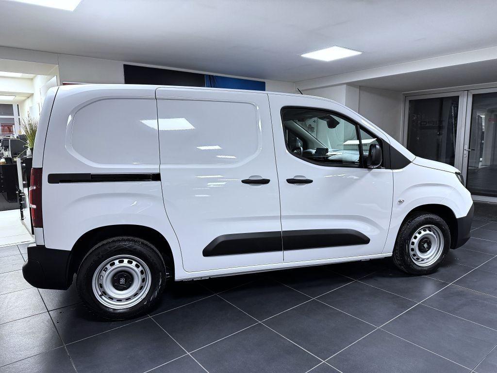 Fiat Professional Dobló 1,5 BlueHDI 100k van L1 *468*