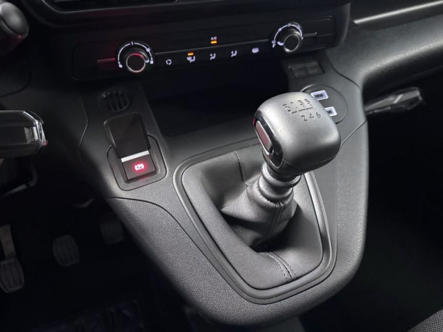 Fiat Professional Dobló 1,5 BlueHDI 100k van L2 *6415*