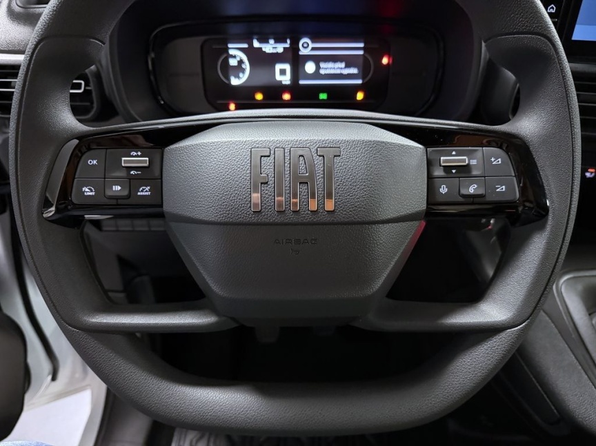 Fiat Professional Dobló 1,5 BlueHDI 102k van L1 *9842*