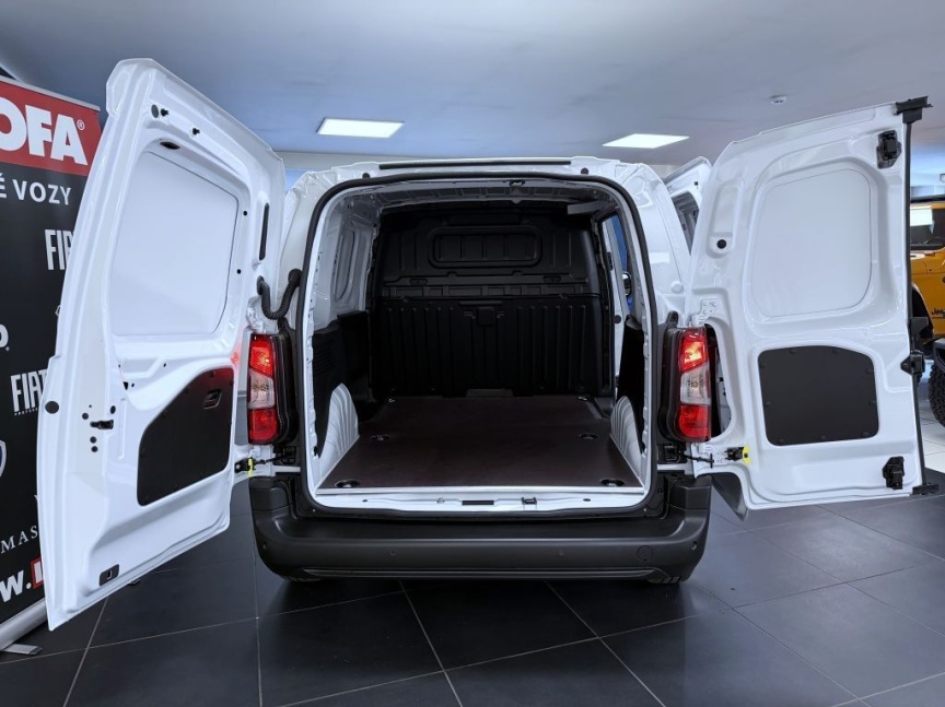 Fiat Professional Dobló 1,5 BlueHDI 102k van L1 *9842*