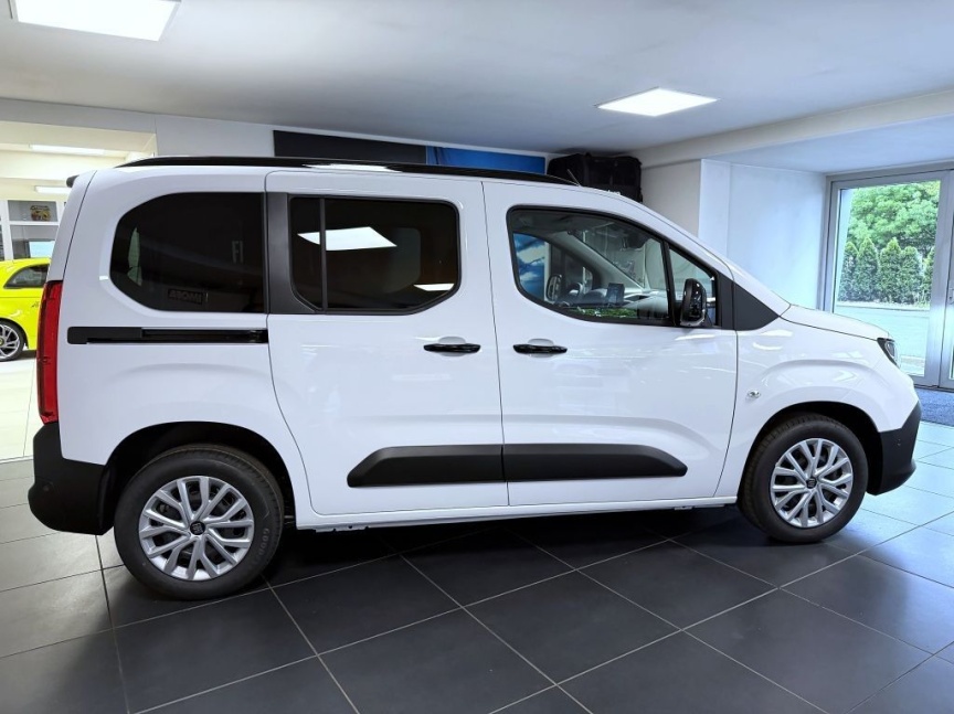 Fiat Dobló Panorama  1.2 Turbo 110k MT6 *189*