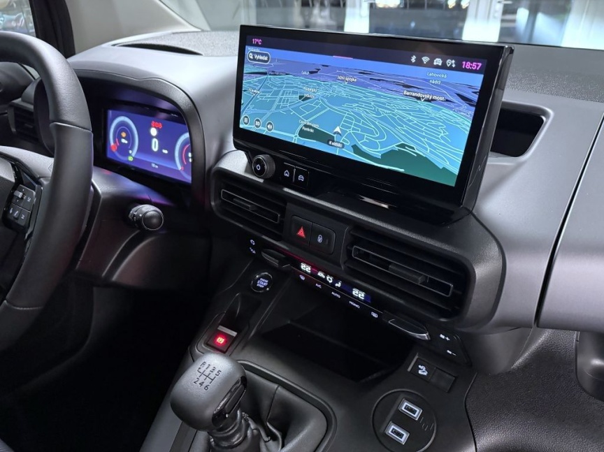 Fiat Dobló Panorama 1.5 BlueHDi 130k MT6 EDICE RODINA *697*