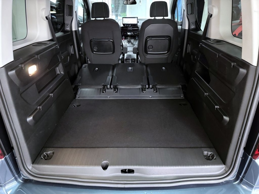 Fiat Dobló Panorama 1.5 BlueHDi 130k MT6 EDICE RODINA *697*