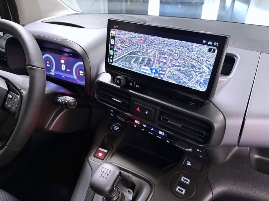 Fiat Dobló Panorama 1.5 BlueHDi 130k MT6 EDICE RODINA *769*