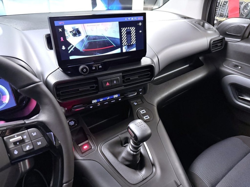 Fiat Dobló Panorama 1.5 BlueHDi 130k MT6 EDICE RODINA *769*