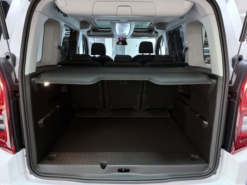 Fiat Dobló Panorama 1.5 BlueHDi 130k MT6 EDICE RODINA *769*