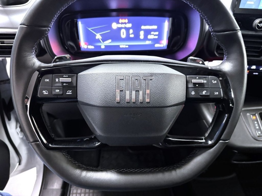 Fiat Dobló Panorama Maxi 1.5 BlueHDi 131k 8AT - 7 míst