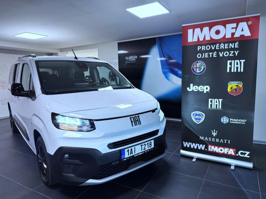 Fiat Dobló Panorama Maxi 1.5 BlueHDi 131k 8AT - 7 míst