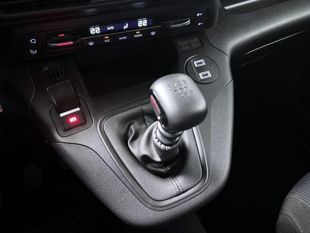 Fiat osobní Dobló Panorama Maxi 1.5 BlueHDi 131k *980*