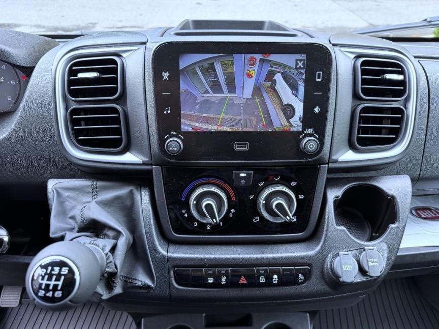 Fiat Professional Ducato 2.2 MTJ 120k 6MT Van 3.0t L2H1 EDICE PROFESSIONAL *o334*
