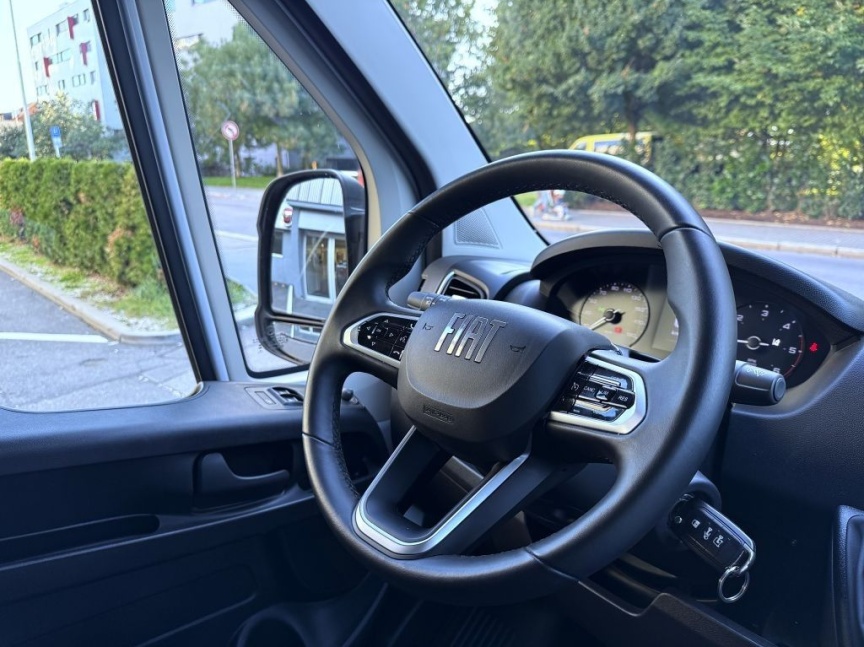 Fiat Professional Ducato 2.2 MTJ 140k 6MT Van 3,3t L2H2 EDICE PROFESSIONAL