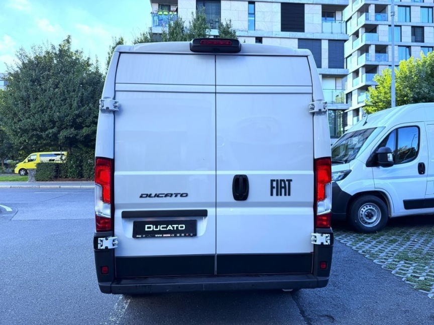 Fiat Professional Ducato 2.2 MTJ 140k 6MT Van 3,3t L2H2 EDICE PROFESSIONAL