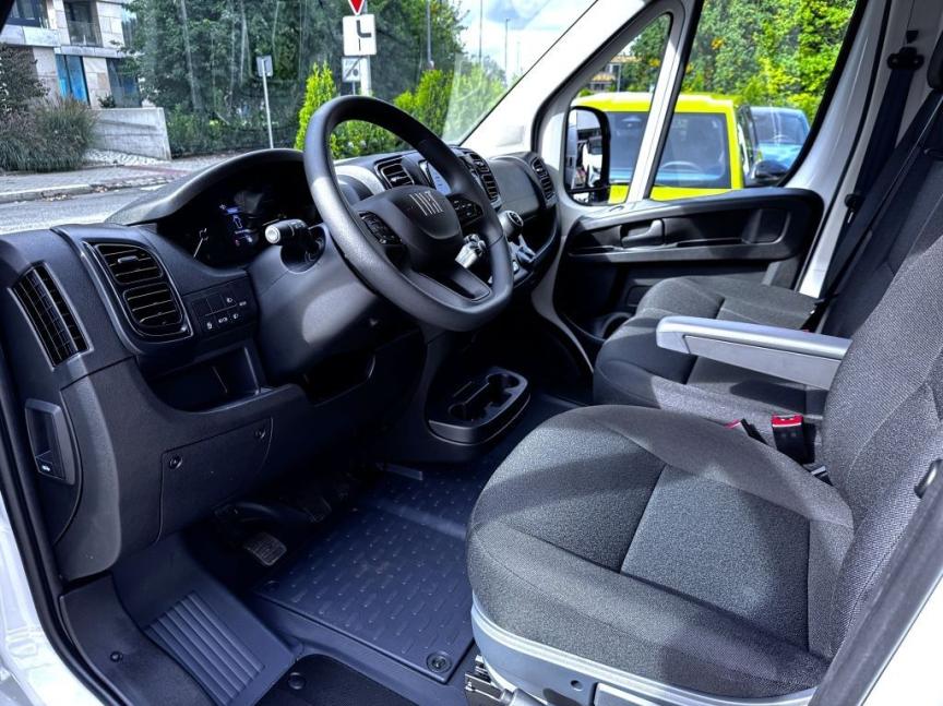 Fiat Professional Ducato 2.2 MTJ 140k 6MT Van 3,5t L2H2 *0527* k