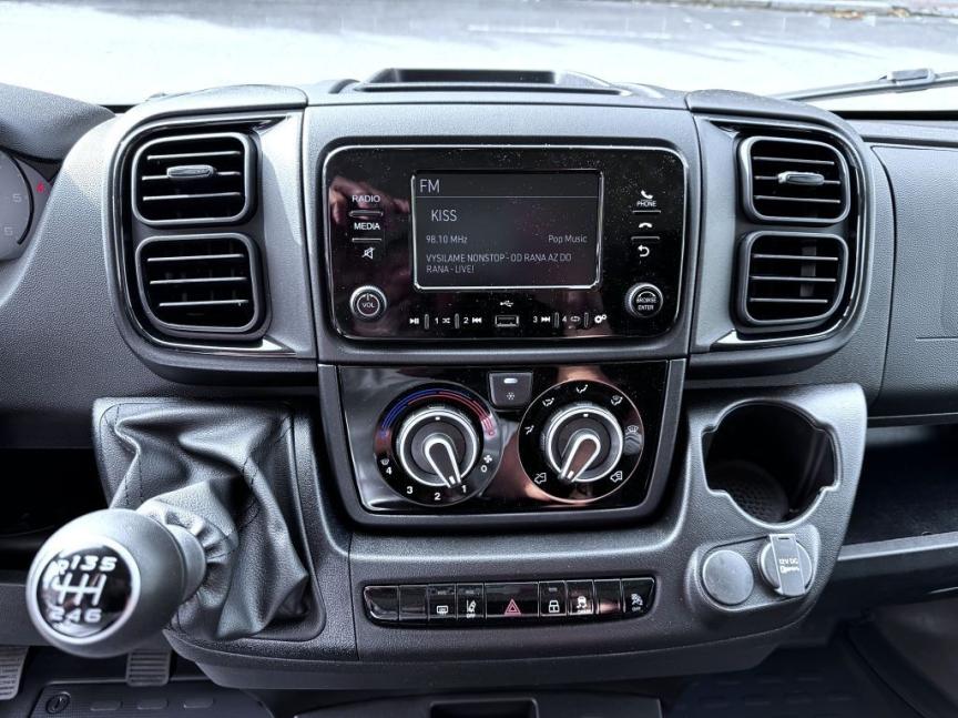 Fiat Professional Ducato 2.2 MTJ 140k 6MT Van 3,5t L2H2 *0527* k