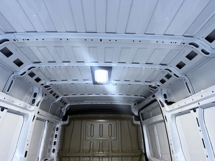 Fiat Professional Ducato 2.2 MTJ 140k 6MT Van 3,5t L3H2 EDICE PROFESSIONAL *9622*