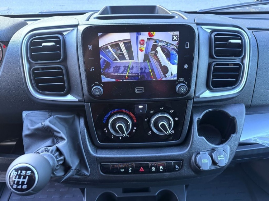 Fiat Professional Ducato 2.2 MTJ 140k 6MT Van 3,5t L3H2 EDICE PROFESSIONAL *9625*