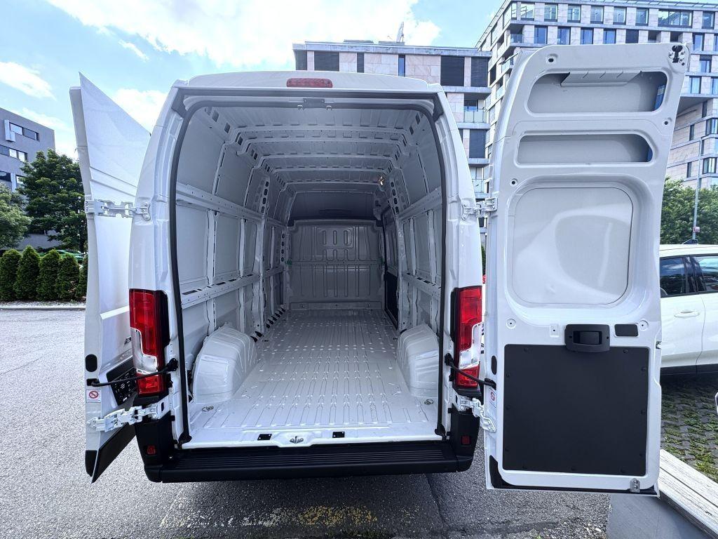Fiat Professional Ducato 2.2 Mtj 140k 6MT Van 3.5t L3H3 *1961*