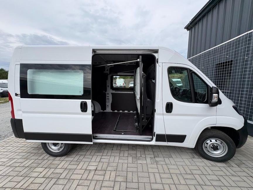 Fiat Professional Ducato 33 2,2 MTJ 120k L3H2 přestavba 3+3 *9193* k