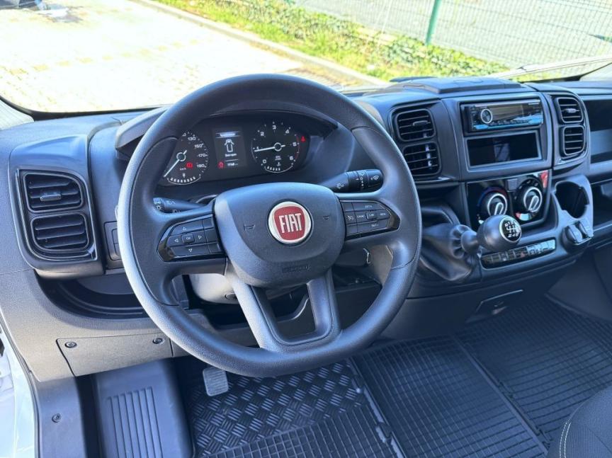 Fiat Professional Ducato 33 Light 2,2 MTJ 140k L3H2 van