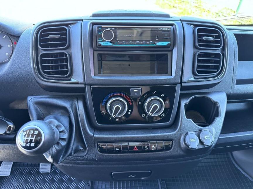 Fiat Professional Ducato 33 Light 2,2 MTJ 140k L3H2 van