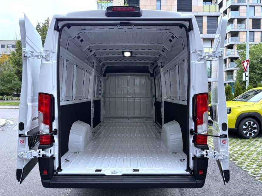 Fiat Professional Ducato Maxi 2.2 MTJ 140k 6MT Van 3,5t L4H2 EDICE PROFESSIONAL *o679