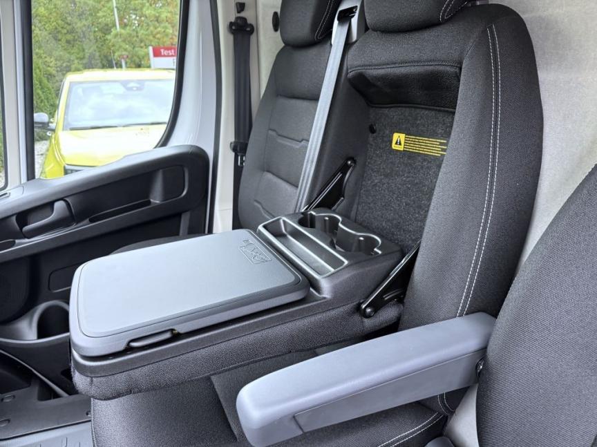 Fiat Professional Ducato Maxi 2.2 MTJ 140k 6MT Van 3,5t L4H2 EDICE PROFESSIONAL *o679