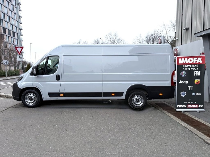 Fiat Professional Ducato Maxi 35 2,2 MTJ 140k L4H2 Van