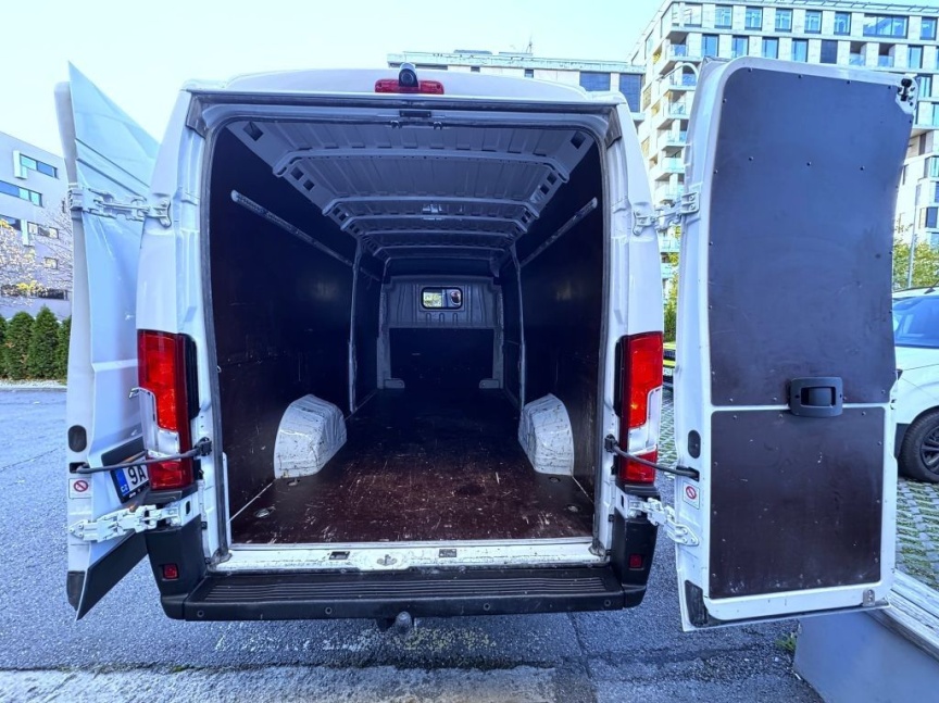 Fiat Professional Ducato Maxi 35 2,2 MTJ 140k L4H2