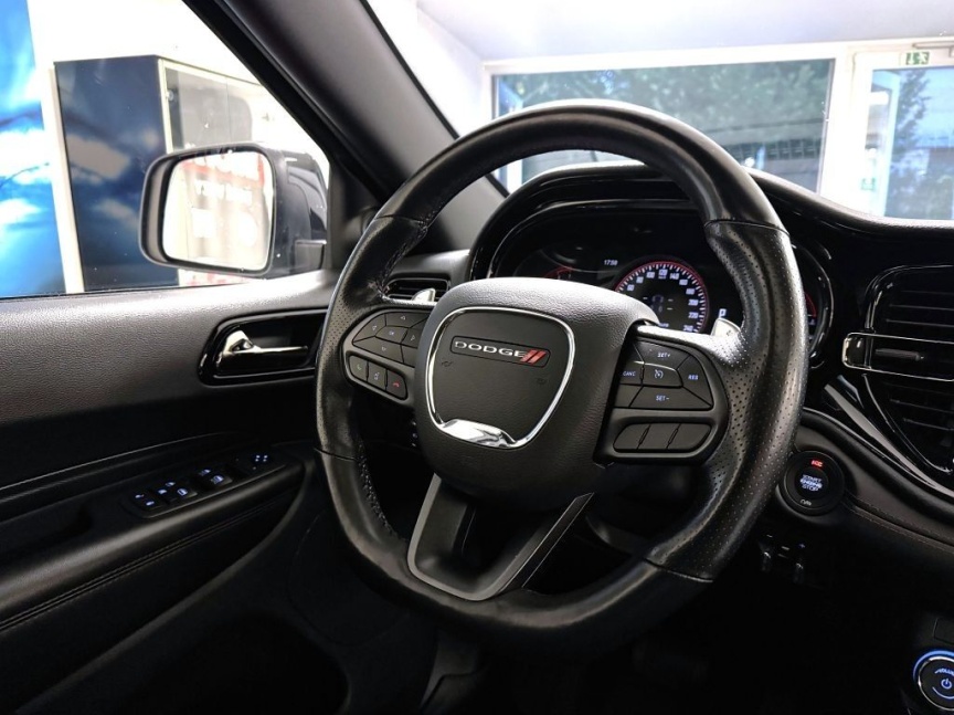 Dodge Durango 5,7 V8 4x4 AT8 ZF 365k RT