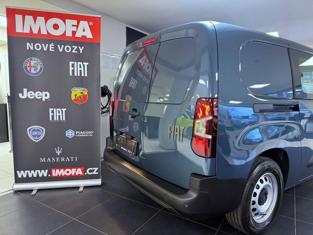 Fiat Professional E-Dobló 50kWh 136k polokombi L2 *256*