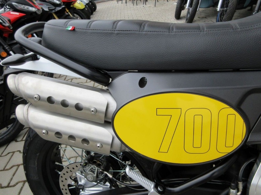 Fantic CABALLERO 700 Scrambler