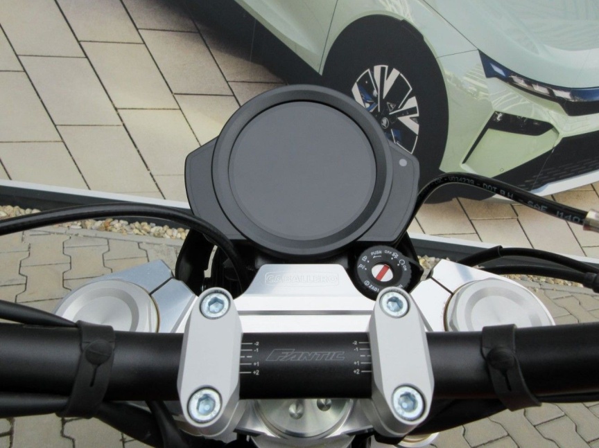 Fantic CABALLERO 700 Scrambler