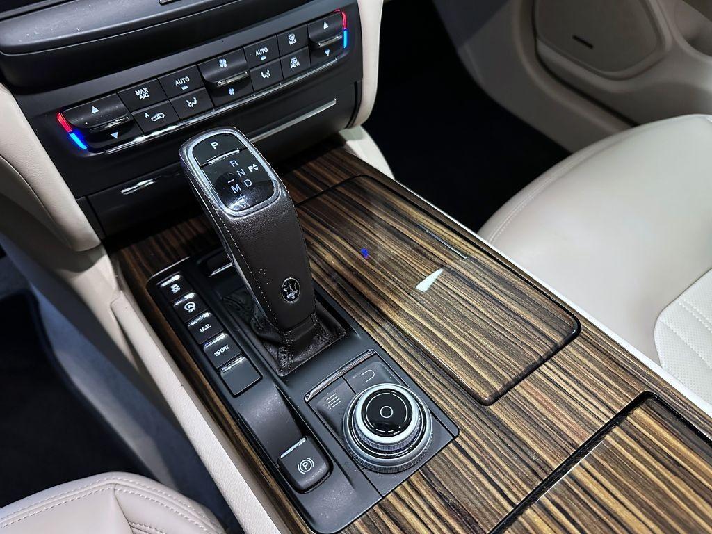 Maserati Ghibli 3.0 V6 Bi-turbo S Q4 (4x4) 430k AT8 ZF Granlusso, 07/2019